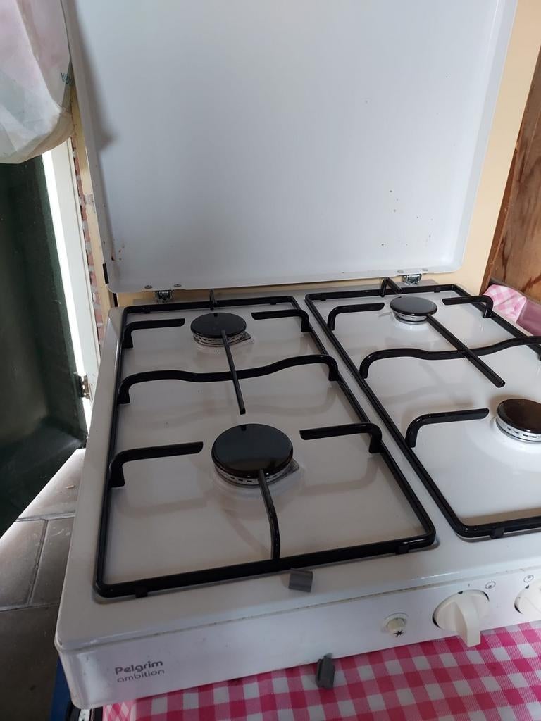 Pelgrim gasstel, Witgoed en Apparatuur, Kookplaten, Ophalen, Gebruikt, 4 kookzones, Gas