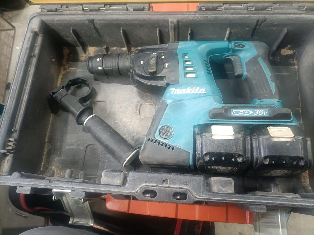 Makita SDS accu boorhamer & boormachine, Doe-het-zelf en Verbouw, Gereedschap | Boormachines, Ophalen of Verzenden, Gebruikt, Boor- en/of Breekhamer
