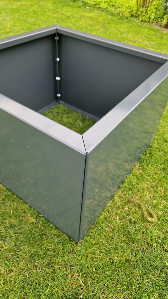 Nieuwe stalen Plantenbak, Tuin en Terras, Bloembakken en Plantenbakken, Ophalen, Vierkant, Nieuw, Metaal