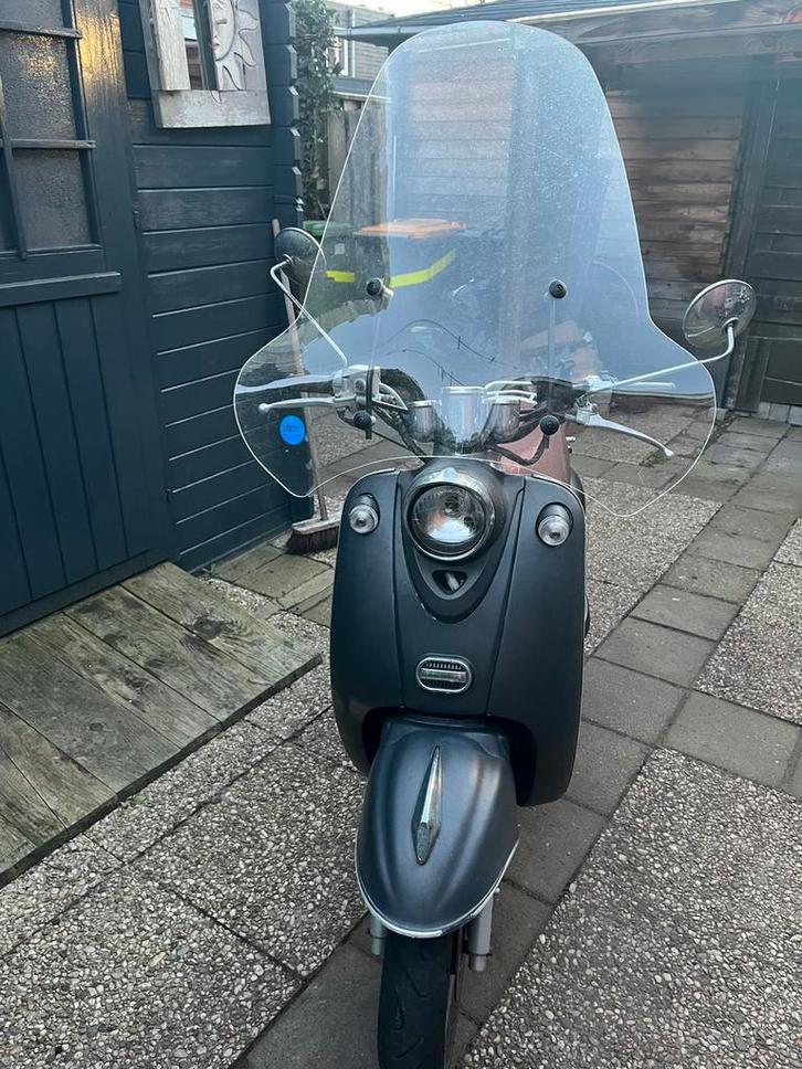 Scooter Santini San Remo, Fietsen en Brommers, Scooters | SYM, Gebruikt, Overige modellen, Maximaal 45 km/u, Benzine, Ophalen