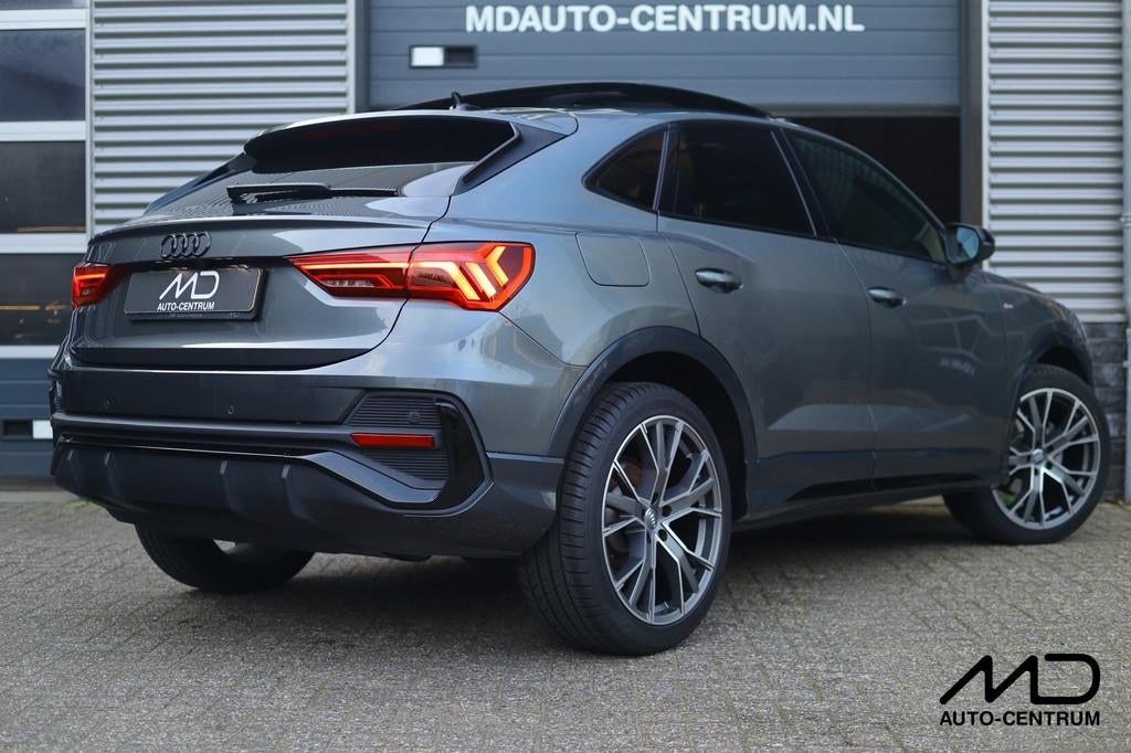 Audi Q3 Sportback 35 TFSI 3x S-Line| Pano| Matrix| Sonos| Ca, Auto's, 12 maanden, 4 cilinders, 1505 kg, Bedrijf
