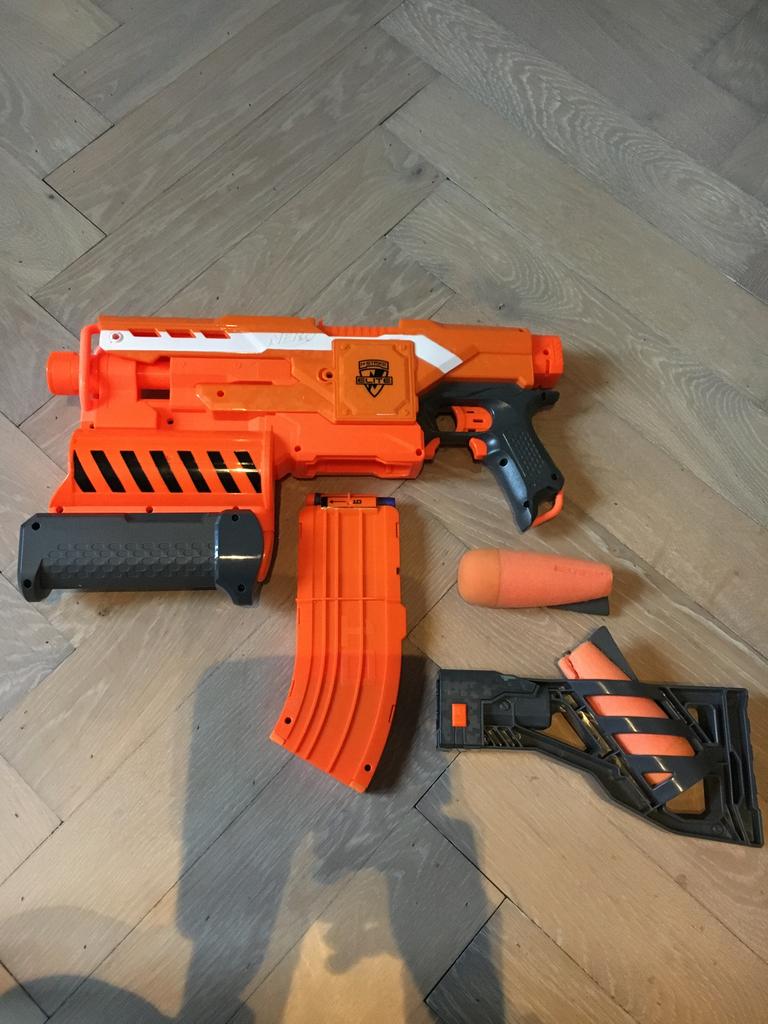 Nerf pistool  N-strike Elite, Ophalen of Verzenden, Gebruikt