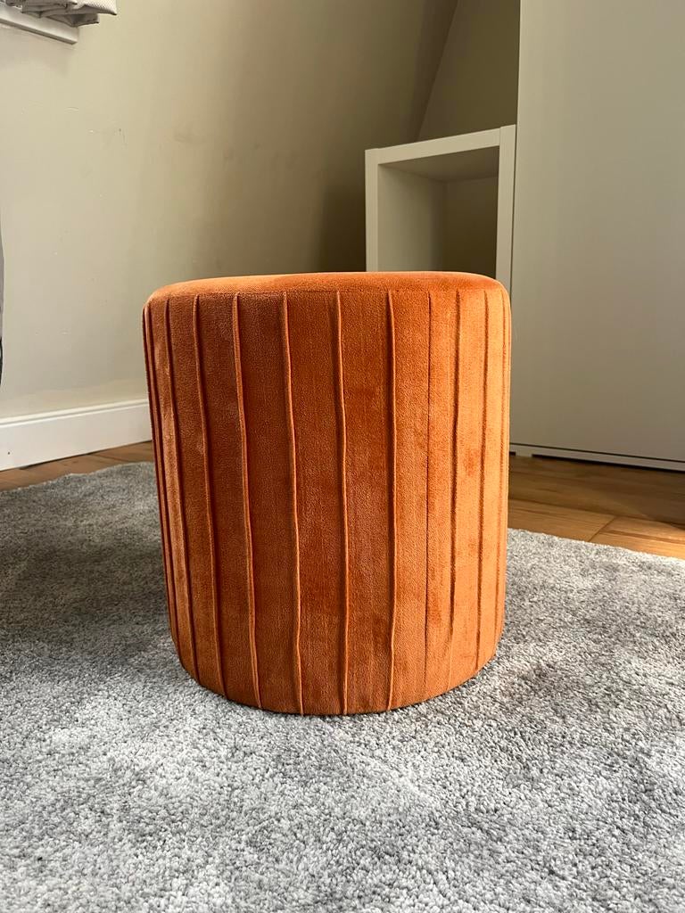 Oranje poef van Kwantum, Minder dan 50 cm, Rond, Ophalen of Verzenden, Zo goed als nieuw