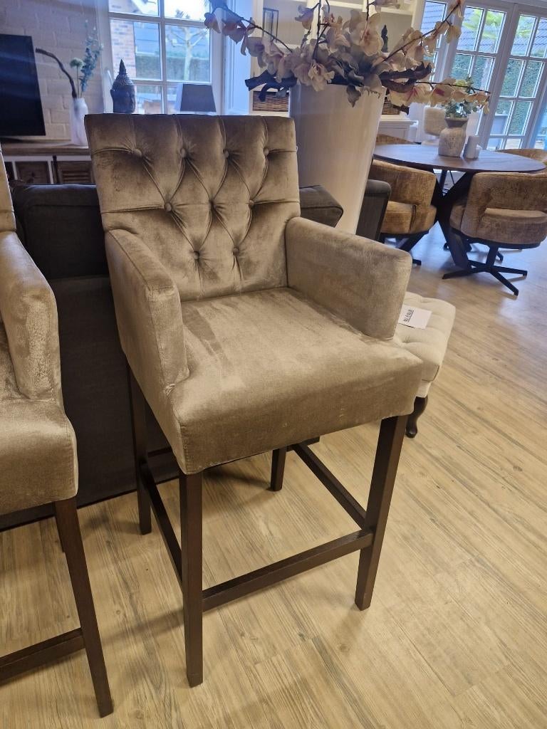 *OPRUIMING* 2 Barstoelen Gerard Arm Champagne €558 NU €479 3, Huis en Inrichting, Barkrukken, 5 krukken of meer, Ophalen of Verzenden