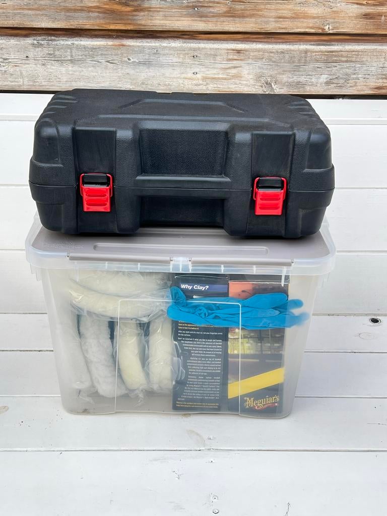 Excentrische polijstmachine 710W met accessoires, Auto diversen, Onderhoudsmiddelen, Ophalen of Verzenden