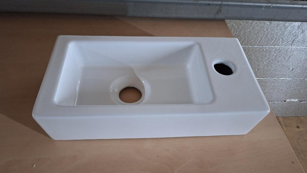 Fontein toilet wastafel wasbak 2, Ophalen, Nieuw, Wastafel