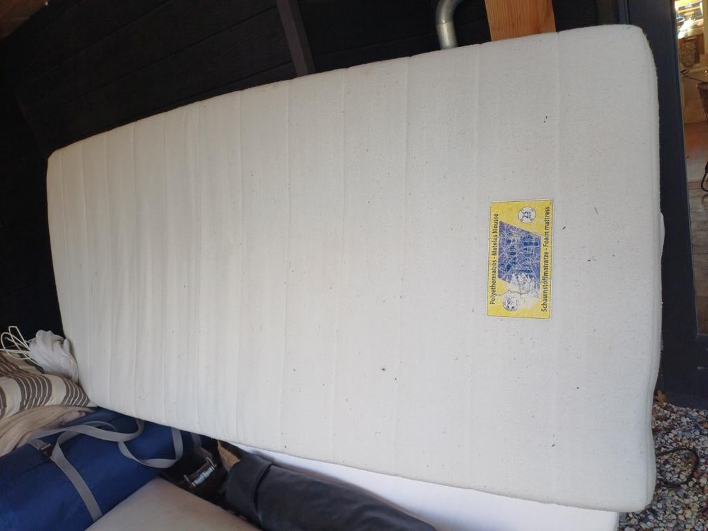 Gratis Matras, Caravans en Kamperen, Ophalen