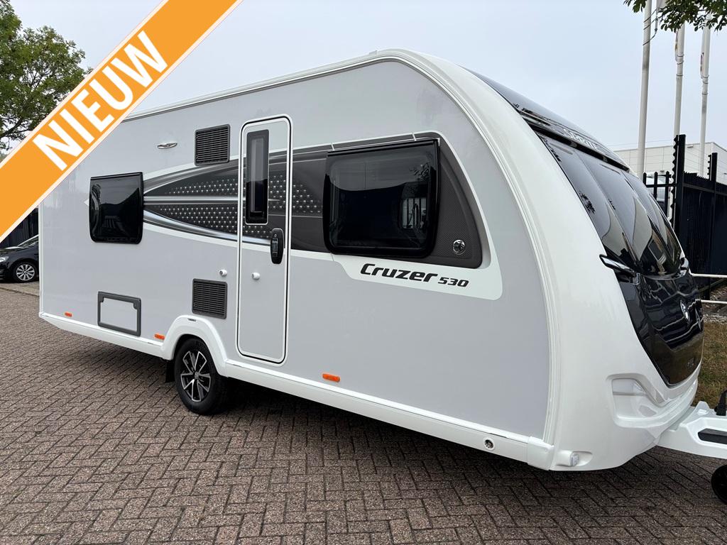 Sprite Cruzer 530 SR met gratis mover, Caravans en Kamperen, Caravans, Standaardzit, Schokbreker, 1250 - 1500 kg, Tot en met 4