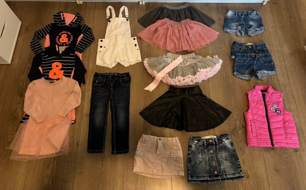 Kleding pakketje mt 98 en mt 98/104 15 delig voor €7,50 TEAB, Kinderen en Baby's, Kinderkleding | Maat 98, Ophalen of Verzenden