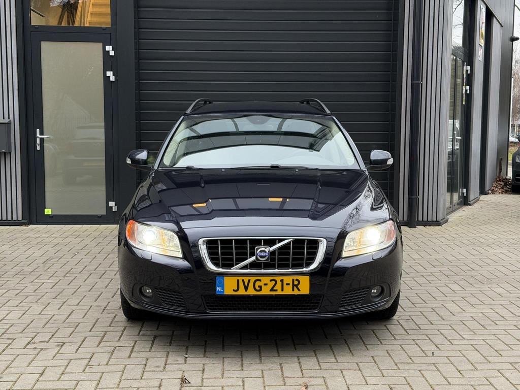 Volvo V70 2.5T Momentum, Auto's, Voorwielaandrijving, Stof, Gebruikt, Blauw