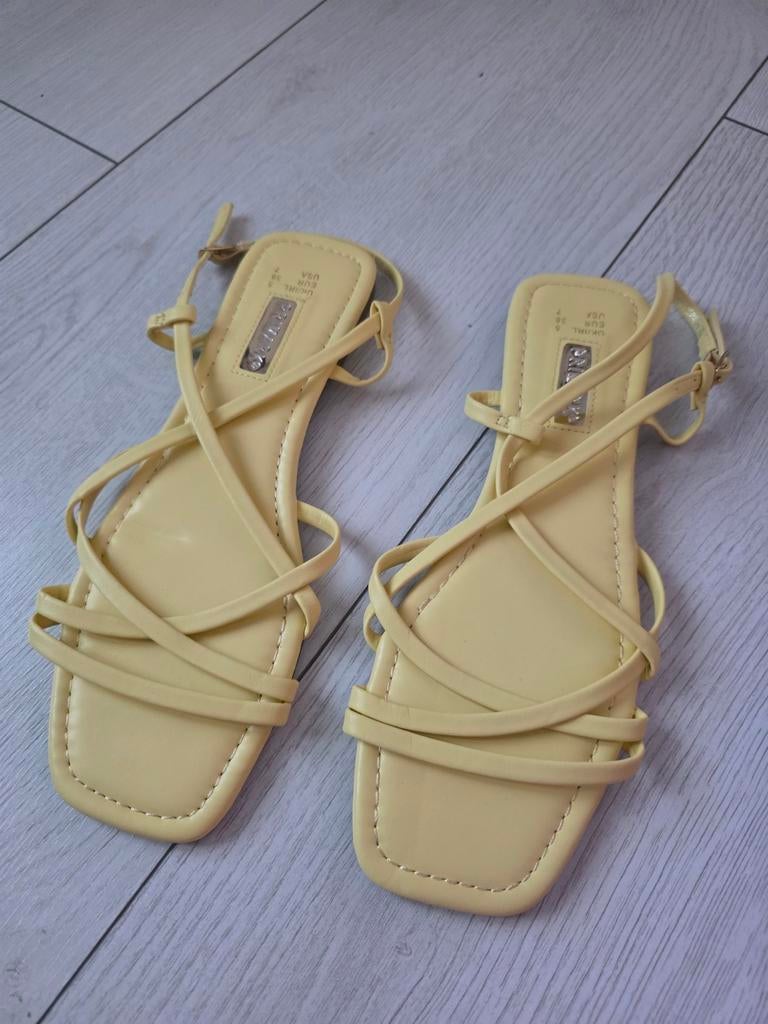 Dames slipper maat 38, Ophalen of Verzenden, Nieuw, Geel