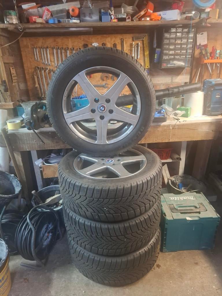 Set van 4 winterbanden met velgen - 245/40 R18, Auto-onderdelen, Banden en Velgen, 18 inch, Banden en Velgen, Personenwagen, Gebruikt