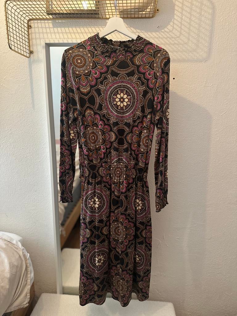 Geisha jurk, Bruin, Ophalen of Verzenden, Zo goed als nieuw, Maat 36 (S)