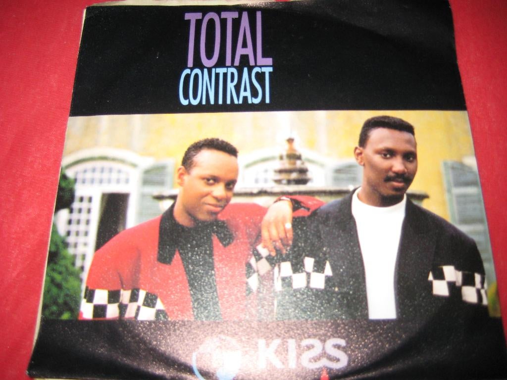 Total Contrust: Kiss, Ophalen of Verzenden, Zo goed als nieuw, Pop, Single