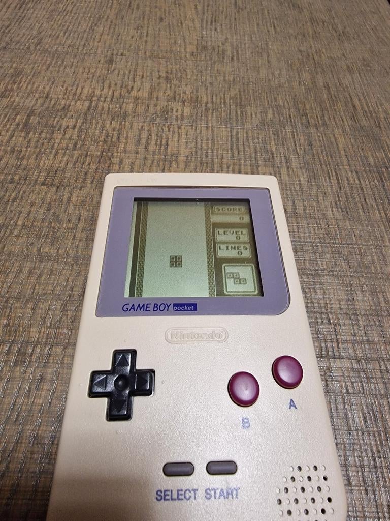 Gameboy Pocket (Speciaal DMG editie), Spelcomputers en Games, Spelcomputers | Nintendo Game Boy, Ophalen of Verzenden, Zo goed als nieuw