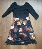 Steps Zwarte Jurk met Bloemprint (38), Maat 38/40 (M), Zwart, Ophalen of Verzenden, Knielengte