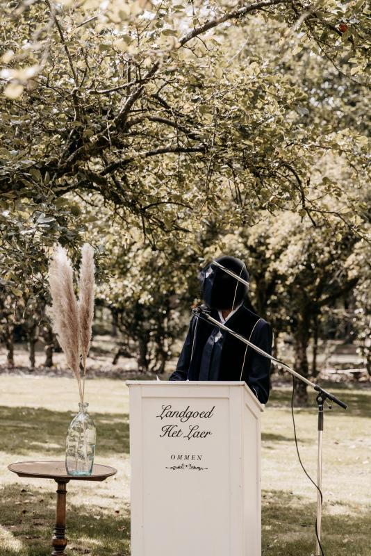 Pampas pluimen in grote glazen vazen | Deco voor bruiloft, Huis en Inrichting, Woonaccessoires | Droogbloemen, Zo goed als nieuw