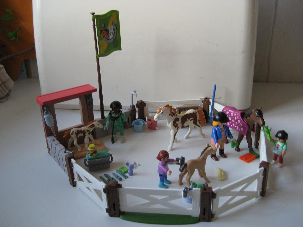 playmobil weide 71471 met dierenarts en paarden, Ophalen of Verzenden, Zo goed als nieuw