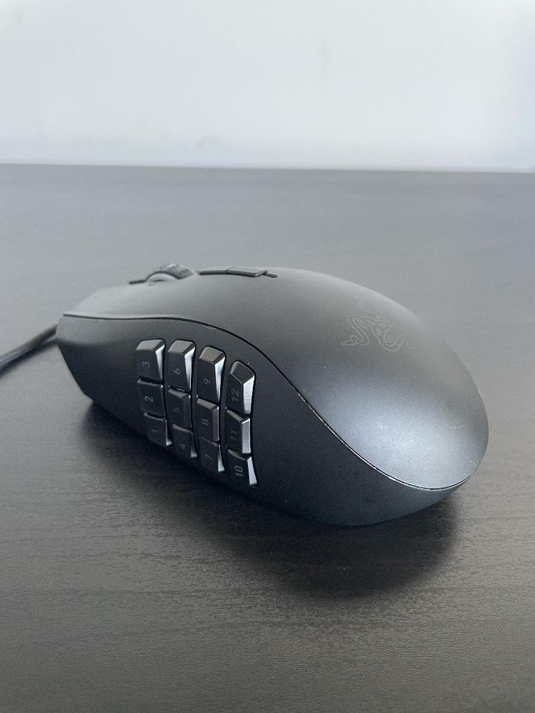 Razer Naga Classic RZ01-0104 Gaming Mouse | PC, Computers en Software, Muizen, Ophalen, Rechtshandig, Muis, Gebruikt