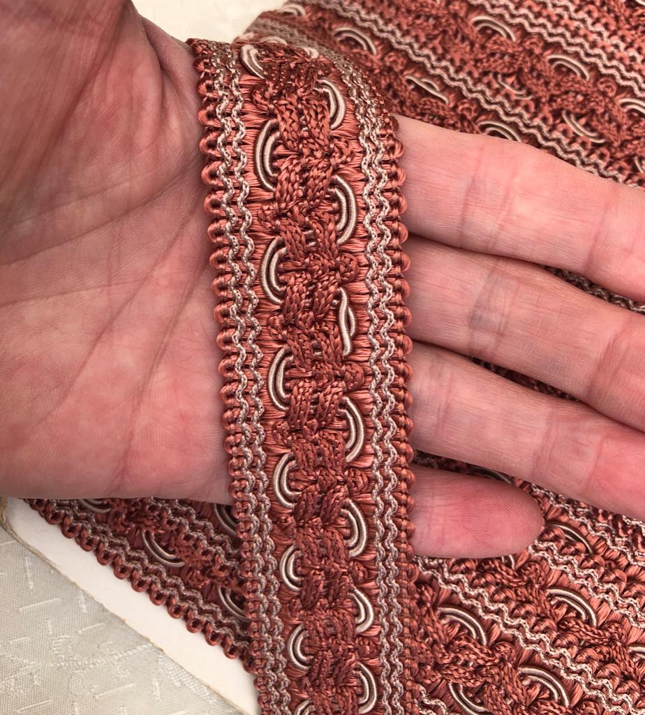 5 meter Vintage Sierband, Ophalen of Verzenden, Zo goed als nieuw, Lint, Band of Elastiek