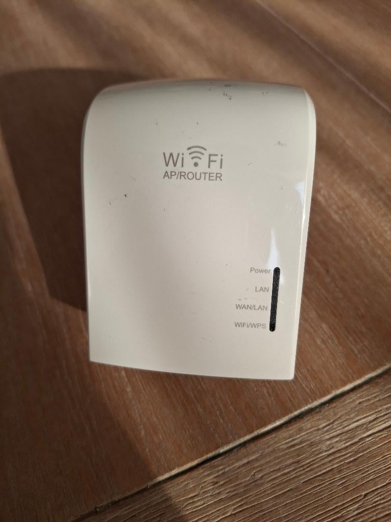 Wifi repeater/access point, Ophalen, Zo goed als nieuw, Maginon