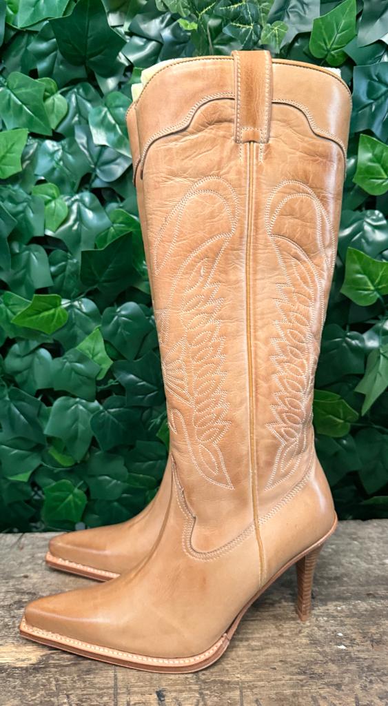 Nieuwe geweldig mooie sexy laarzen  van Sendra maat 39