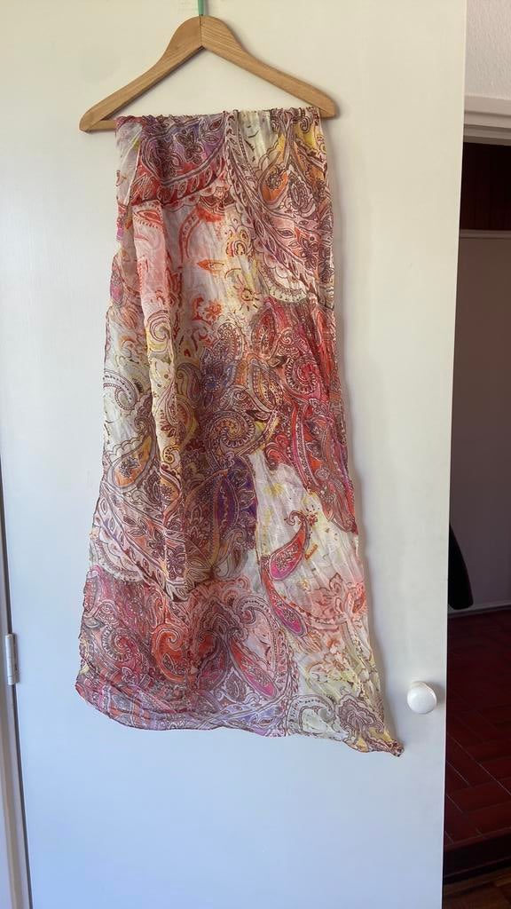 Shawl, Kleding | Dames, Mutsen, Sjaals en Handschoenen, Ophalen of Verzenden, Zo goed als nieuw, Maat 38/40 (M), Sjaal