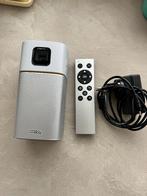 Beamer b en q beamer. model gv1, Ophalen, B en Q, LED, Zo goed als nieuw