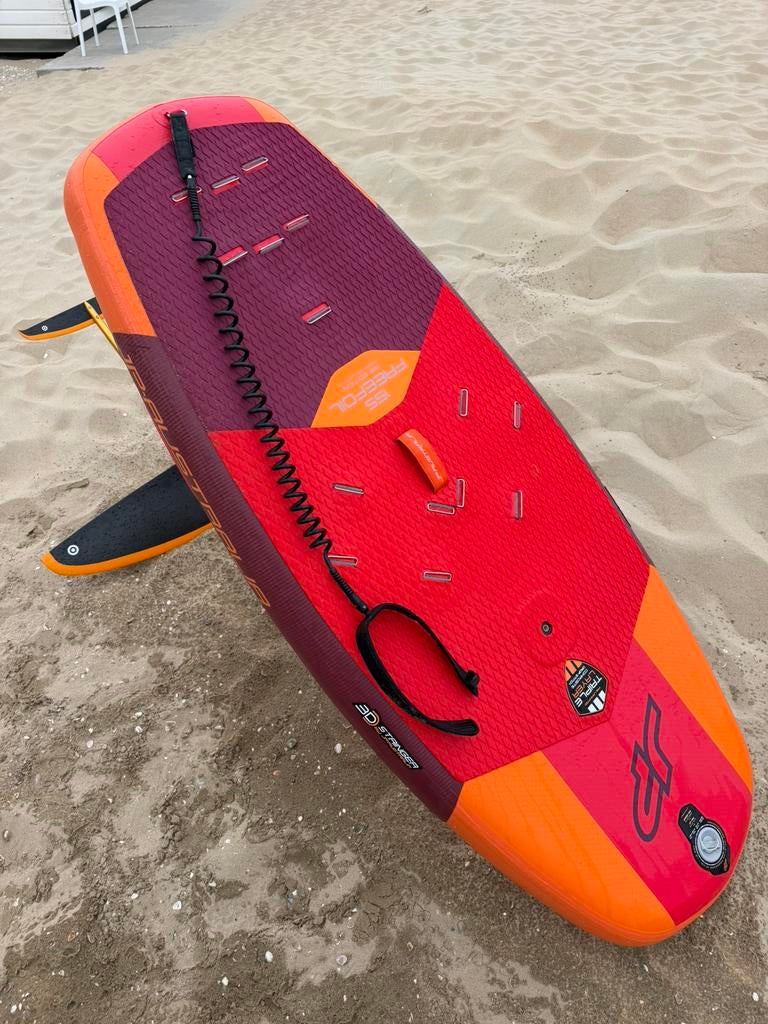 inflatable foil board +foil, Ophalen, Zo goed als nieuw, Wingsurf-wing