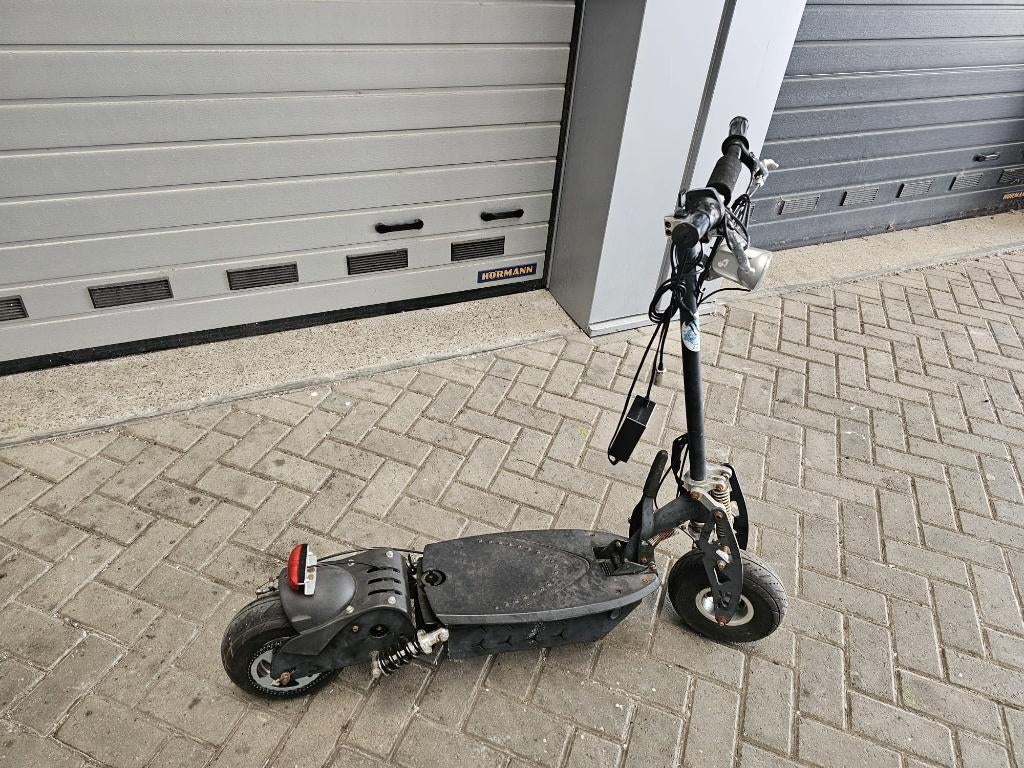 Electrische step zonder kenteken, Fietsen en Brommers, Steps, Ophalen, Gebruikt, Elektrische step (E-scooter), Overige merken