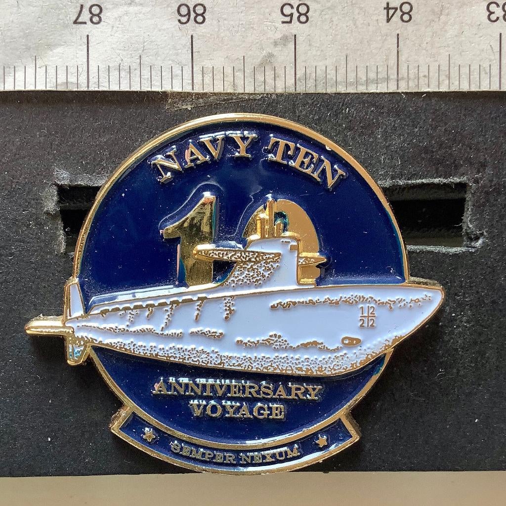 Pin, Navy Ten Anniversary Voyage, Semper Nexum onderzee (B2, Verzamelen, Verzenden, Nieuw, Transport, Speldje of Pin