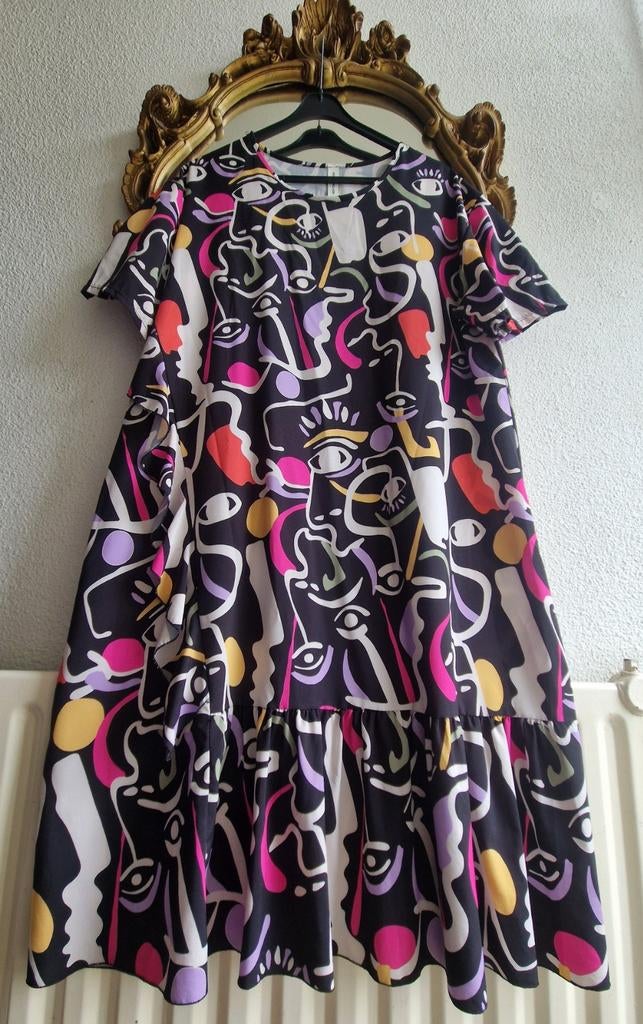 Als nieuw! New collection zwart kleuren apart a lijn tuniek, Kleding | Dames, Ophalen of Verzenden, Zo goed als nieuw, New Collection