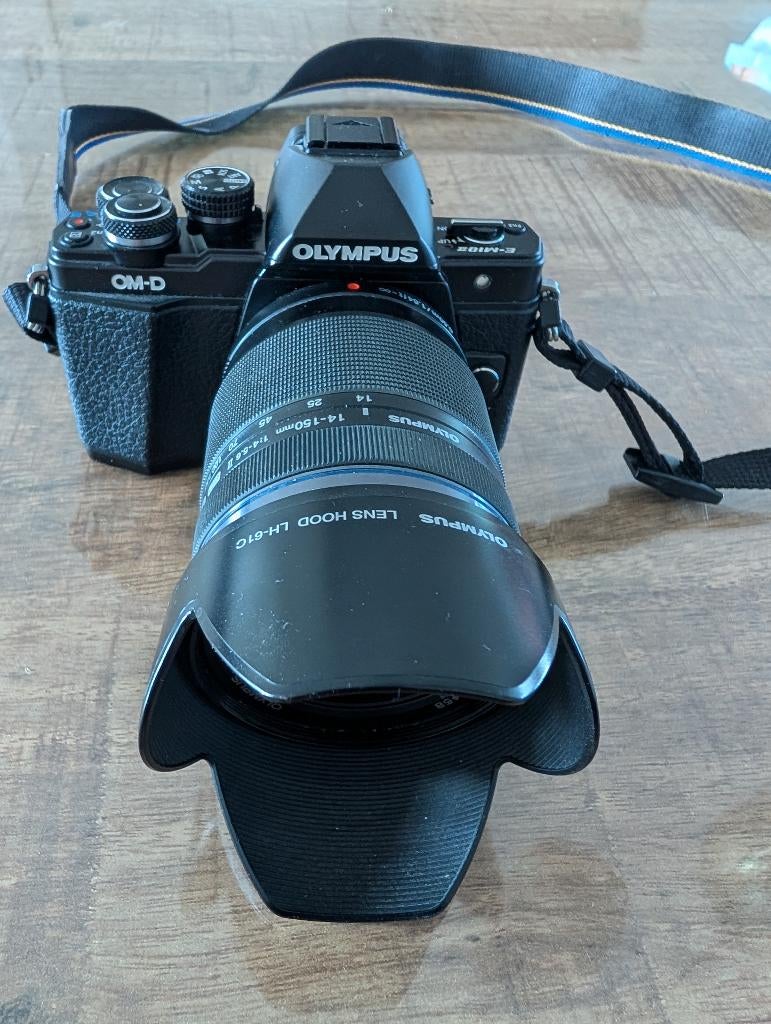 Olympus OM-D E-M10 Mark II Body Zwart + extra's, Spiegelreflex, Ophalen of Verzenden, Zo goed als nieuw, Olympus