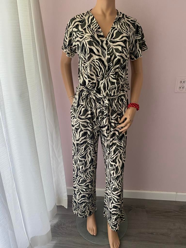 Two Days Jumpsuit  S Khaki  Nieuw Maat S, Overige kleuren, Nieuw, Ophalen of Verzenden, Maat 36 (S)