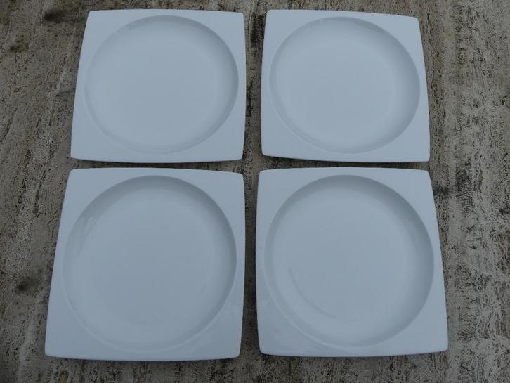 Wedgwood PLATO SQUARE 4 x Dinerbord, Huis en Inrichting, Keuken | Servies, Nieuw, Bord(en), Wedgwood, Porselein, Ophalen of Verzenden