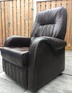 Nieuwste Elektrische sta op relax Fauteuil, Huis en Inrichting, Fauteuils, Ophalen, Zo goed als nieuw, Leer
