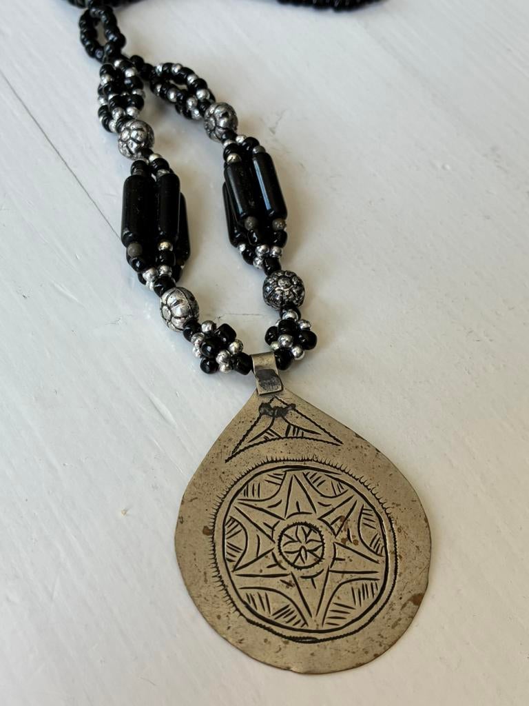 Ketting berber Touareg hanger vintage, Ophalen of Verzenden, Gebruikt, Overige materialen