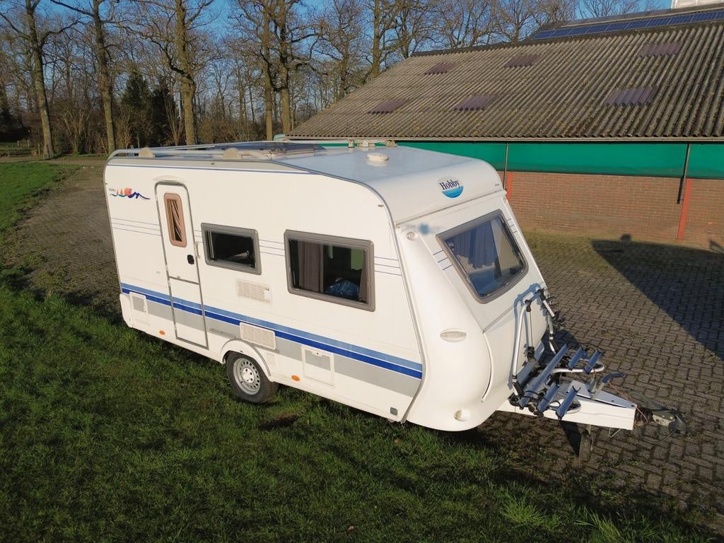 Hobby 4-pers 2005 Gratis stalling, B-rijbewijs, Laag gewicht, Caravans en Kamperen, Caravans, Particulier, tot en met 4, 750 - 1000 kg
