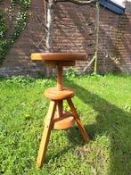 Houten kruk, Huis en Inrichting, Ophalen, In hoogte verstelbaar, Gebruikt, Hout