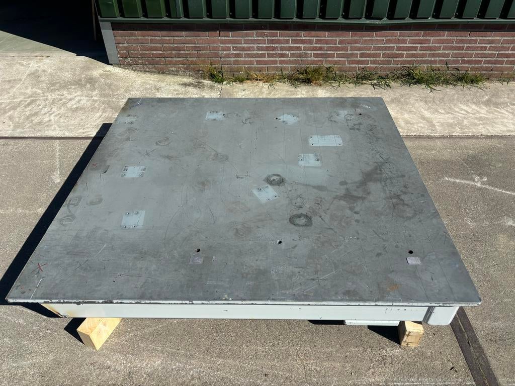 Robuuste Werkplaats/Lastafel, Doe-het-zelf en Verbouw, Werkbanken, Ophalen, Gebruikt, 170 cm of meer