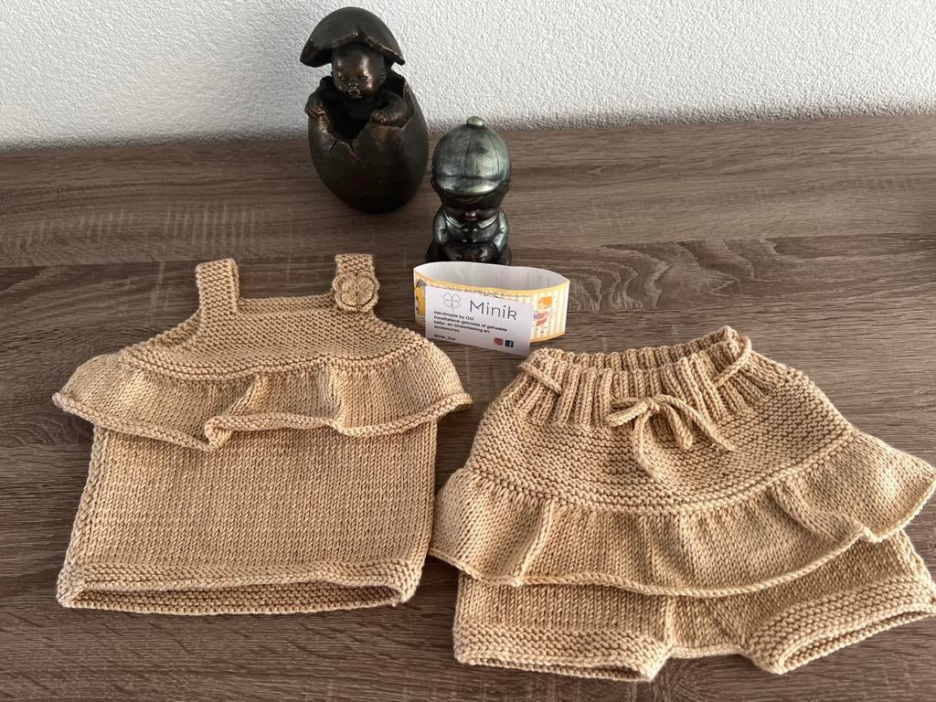 Handmade baby setje maat 68-74 beige/ecru kleur., Ophalen of Verzenden, Nieuw, Maat 68
