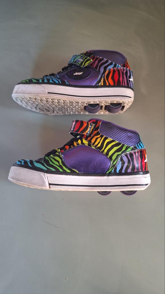 Kleurrijke Heelys: Paars met Regenboog Zebraprint, Kinderen en Baby's, Speelgoed | Buiten | Rolschaatsen, Ophalen of Verzenden