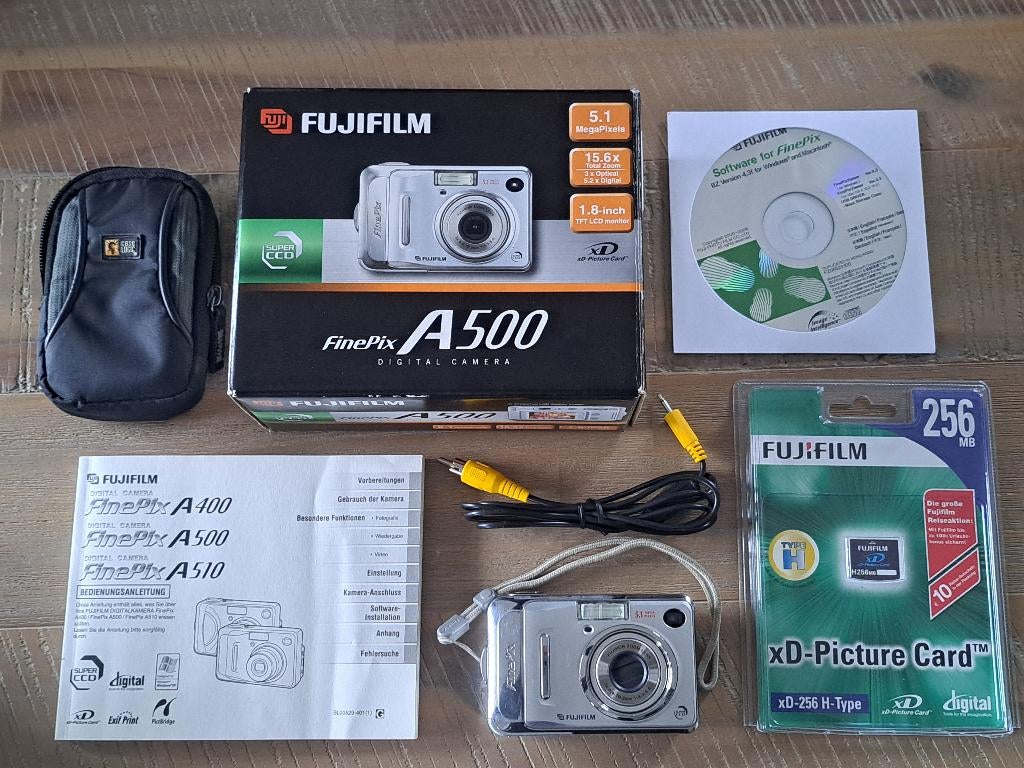 FUJI A500 Digitale Camera, Compact, Ophalen of Verzenden, Zo goed als nieuw, 5 Megapixel