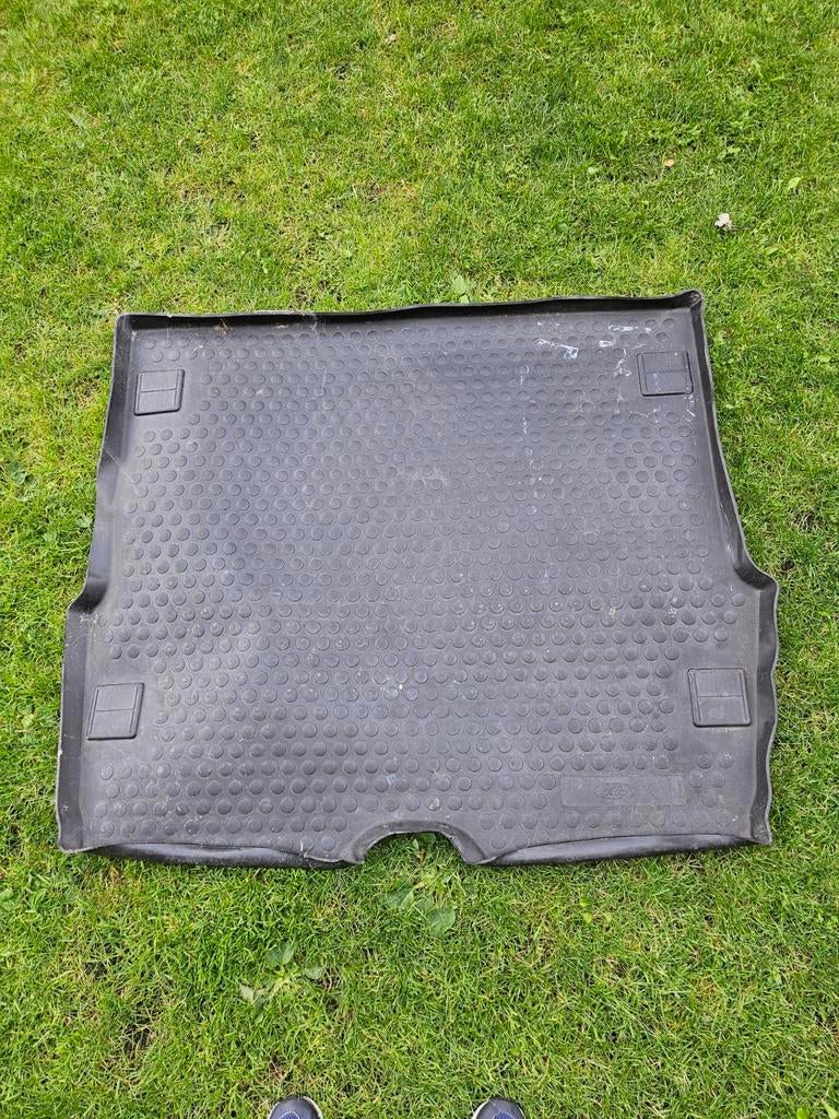 Rubberen kofferbakmat voor Ford Focus, Auto diversen, Kofferbakmatten, Ophalen of Verzenden, Gebruikt