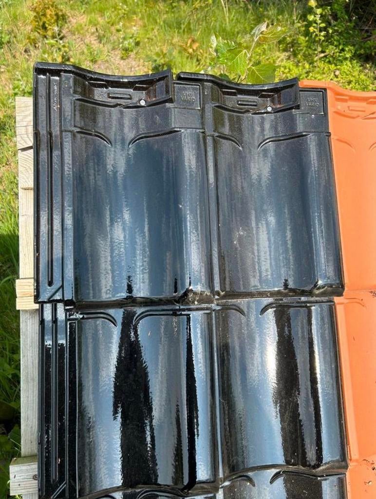 2e Keus VHV Vario Dakpannen - Matzwart & Geglazuurd, Doe-het-zelf en Verbouw, Dakpannen en Dakbedekking, Ophalen, Steen of Klei