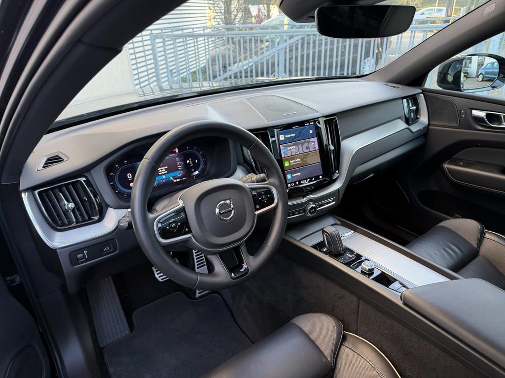 Volvo XC60 2.0 B4 AWD R-Design grijs kenteken Pano-Keyless-S, Auto's, Volvo, Automaat, Gebruikt, Huisgarantie, 4 cilinders