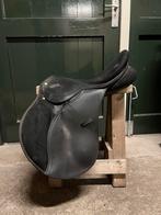 Kunstof veelzijdigheid zadel 17,5 inch, Ophalen of Verzenden