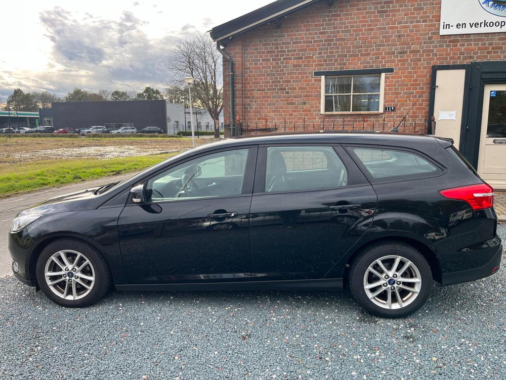 Ford Focus Wagon 1.0 Titanium ( Climate controle + Elektrisc, Gebruikt, Zwart, Handgeschakeld, 1216 kg