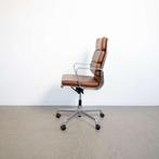 3x  Vitra Eames EA 219 Bureaustoel Kastanje Leer – Aluminium, Niet ingevuld, Bruin, Niet ingevuld, Ophalen of Verzenden