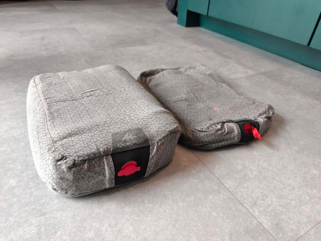 Quechua opblaasbare kussens, Ophalen of Verzenden, Gebruikt